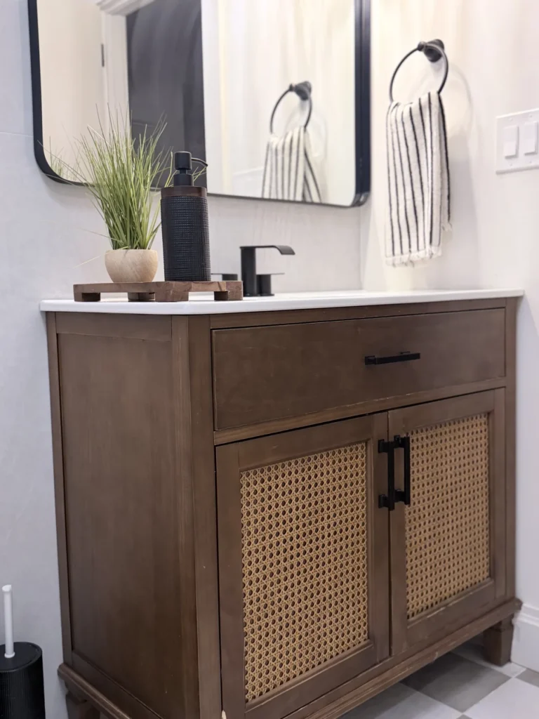 Natural Modern Guest Bathroom project photo 2